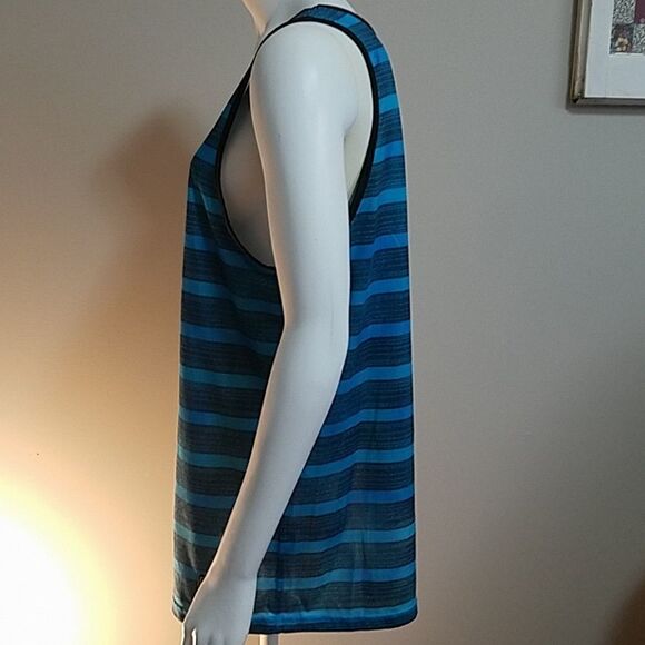 Under Armour Blue & Black Striped Tank Top (M) - Picture 3 of 5